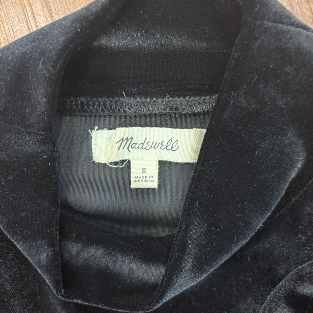 Madewell H2540 Solid Black Velvet Short Sleeve Mock Neck Dress Size Small - Picture 4 of 8